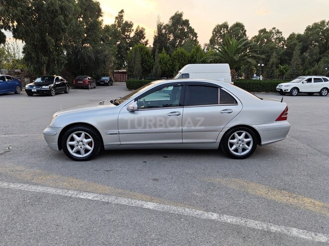 Mercedes C 200 2000, 305,000 km - 2.0 л - Sumqayıt