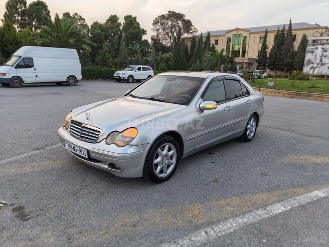 Mercedes C 200 2000, 305,000 km - 2.0 л - Sumqayıt