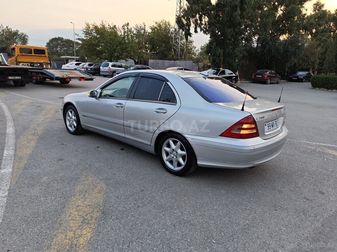 Mercedes C 200 2000, 305,000 km - 2.0 л - Sumqayıt