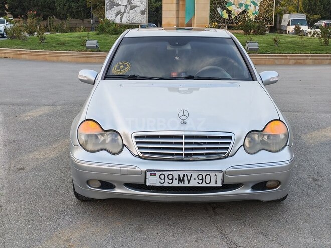 Mercedes C 200 2000, 305,000 km - 2.0 л - Sumqayıt