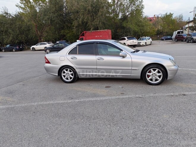 Mercedes C 200 2000, 305,000 km - 2.0 л - Sumqayıt