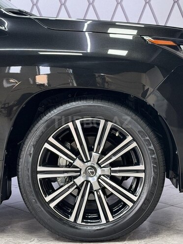 Lexus LX 570 2017, 44,000 km - 5.7 l - Bakı