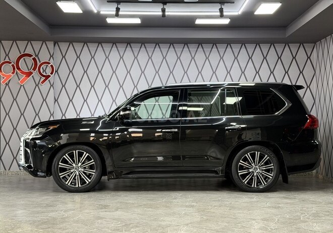 Lexus LX 570 2017, 44,000 km - 5.7 l - Bakı