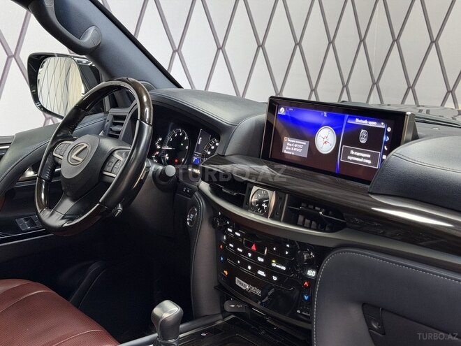 Lexus LX 570 2017, 44,000 km - 5.7 l - Bakı