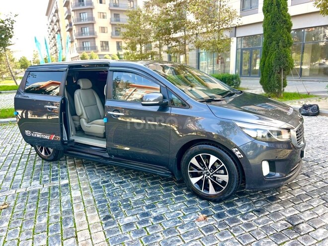 Kia Carnival 2016, 191,000 km - 2.2 л - Bakı