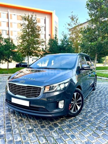 Kia Carnival 2016, 191,000 km - 2.2 л - Bakı
