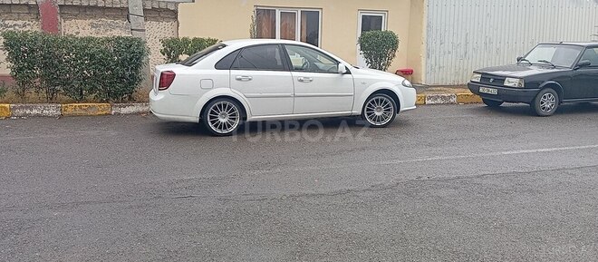 Daewoo Gentra 2014, 330,000 km - 1.5 l - Ağsu