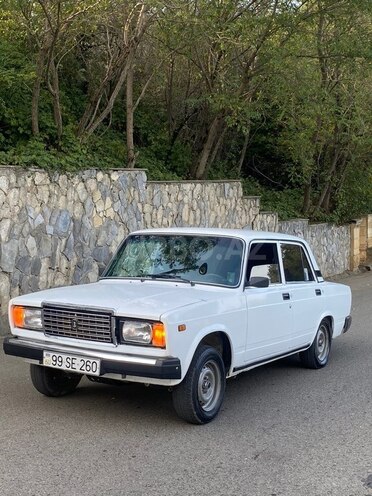 LADA (VAZ) 2107 2004, 74,000 km - 1.6 l - Lerik
