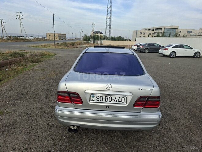 Mercedes E 240 1998, 338,000 km - 2.4 л - Şəmkir