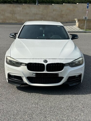 BMW  2015, 248,000 km - 2.0 l - Bakı