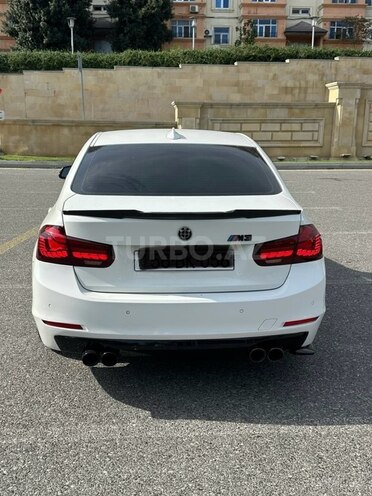 BMW  2015, 248,000 km - 2.0 l - Bakı