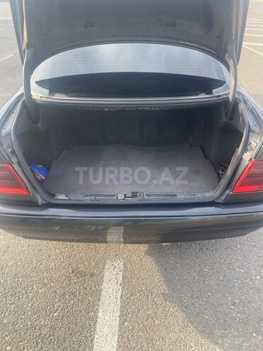 Mercedes E 220 1999, 280,000 km - 2.2 л - Gəncə
