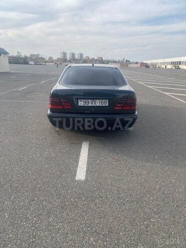 Mercedes E 220 1999, 280,000 km - 2.2 л - Gəncə