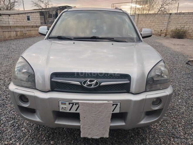 Hyundai Tucson 2008, 285,320 km - 2.0 l - Neftçala