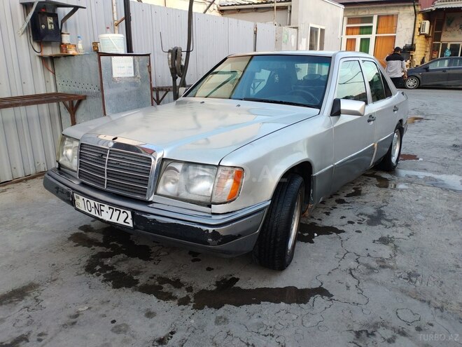 Mercedes 220 E 1993, 676,016 km - 2.2 l - Xaçmaz