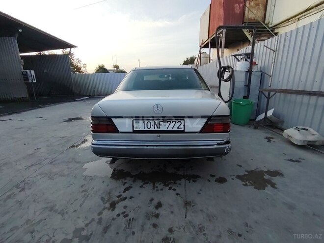 Mercedes 220 E 1993, 676,016 km - 2.2 l - Xaçmaz