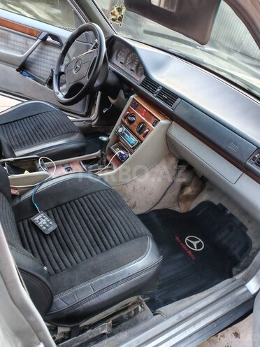 Mercedes 220 E 1993, 676,016 km - 2.2 l - Xaçmaz