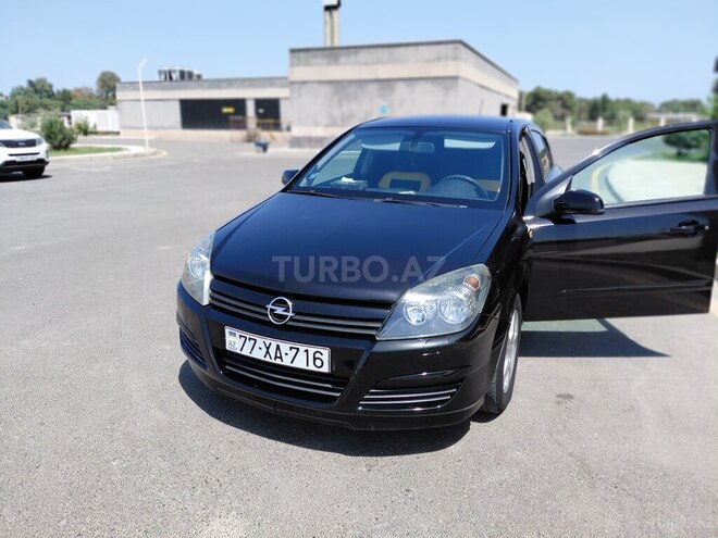 Opel Astra 2004, 285,000 km - 1.4 l - Neftçala