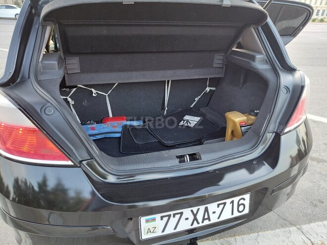 Opel Astra 2004, 285,000 km - 1.4 l - Neftçala