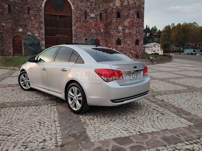 Chevrolet Cruze 2013, 276,750 km - 1.4 л - Tovuz