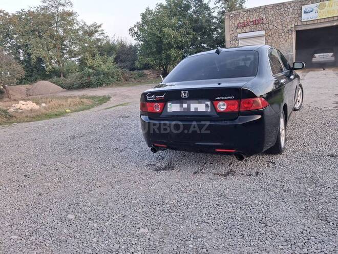 Honda Accord 2004, 380,000 km - 2.4 l - Quba