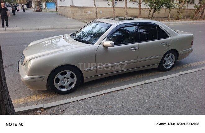 Mercedes E 220 1998, 230,000 km - 2.2 l - Mingəçevir
