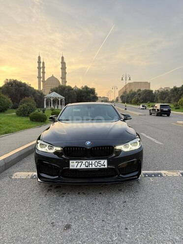 BMW 330 2017, 260,000 km - 2.0 л - Bakı