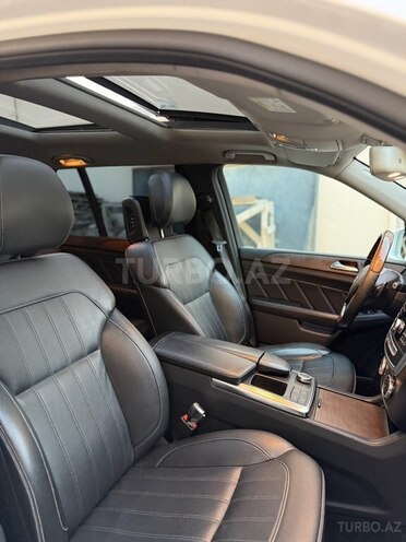 Mercedes GL 400 4MATIC 2014, 194,000 km - 3.0 l - Bakı