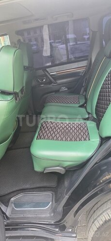 Mitsubishi Pajero 2007, 172,000 km - 3.0 l - Bakı