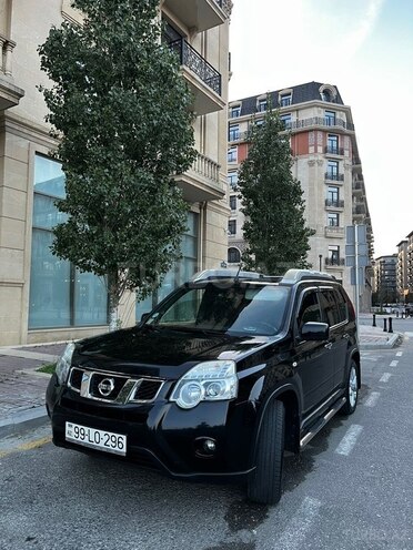 Nissan X-Trail 2012, 260,000 km - 2.5 l - Bakı