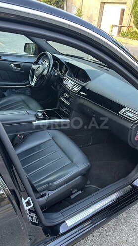 Mercedes E 220 2014, 211,000 km - 2.1 л - Bakı