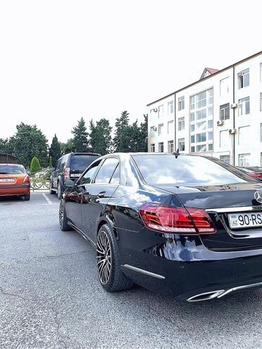 Mercedes E 220 2014, 211,000 km - 2.1 л - Bakı
