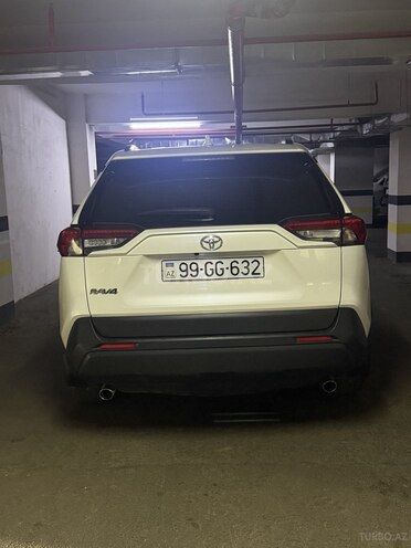 Toyota RAV4 2022, 68,000 km - 2.0 l - Bakı
