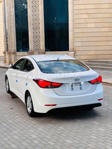 Hyundai Elantra 2014, 178,054 km - 1.8 l - İmişli