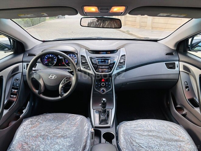 Hyundai Elantra 2014, 178,054 km - 1.8 l - İmişli