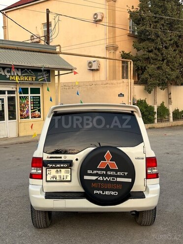 Mitsubishi Pajero io 2000, 380,020 km - 2.0 l - Bakı