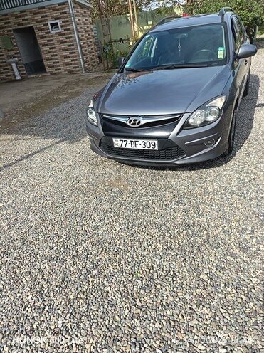 Hyundai i30 2011, 359,797 km - 1.6 л - Biləsuvar