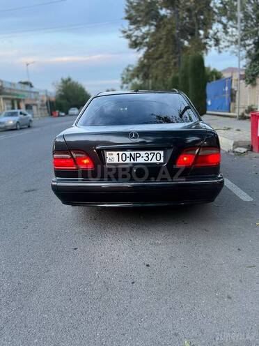 Mercedes E 270 2000, 600,000 km - 2.7 л - Ağcabədi