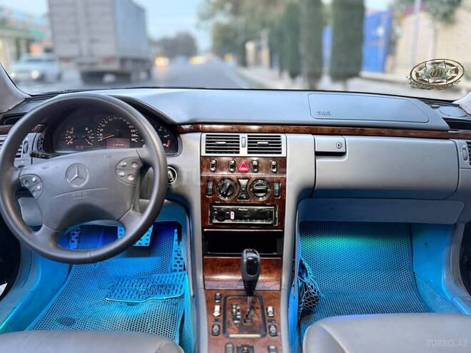 Mercedes E 270 2000, 600,000 km - 2.7 л - Ağcabədi