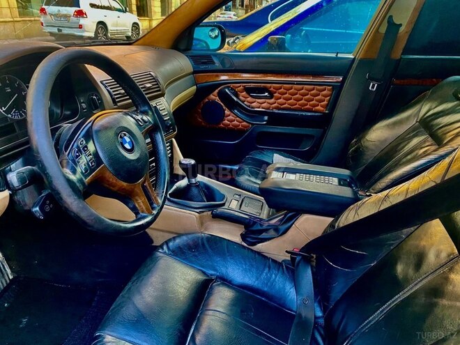 BMW 523 1996, 350,000 km - 2.5 l - Bakı