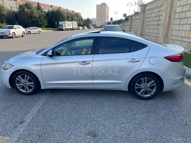 Hyundai Elantra 2017, 136,794 km - 2.0 l - Bakı