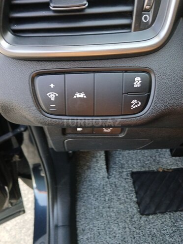 Kia Sorento 2018, 235,100 km - 2.0 l - Bakı