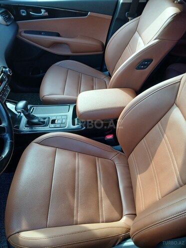 Kia Sorento 2018, 235,100 km - 2.0 l - Bakı