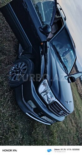 Toyota Land Cruiser 2002, 220,000 km - 4.5 l - Zaqatala