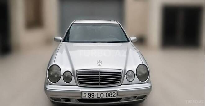 Mercedes E 220 1996, 297,000 km - 2.2 л - Gəncə