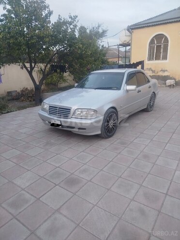 Mercedes C 230 2000, 343,000 km - 2.3 л - Bərdə