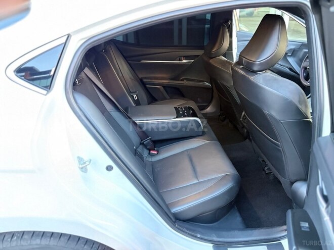 Toyota Camry 2024, 50,153 km - 2.5 l - Bakı