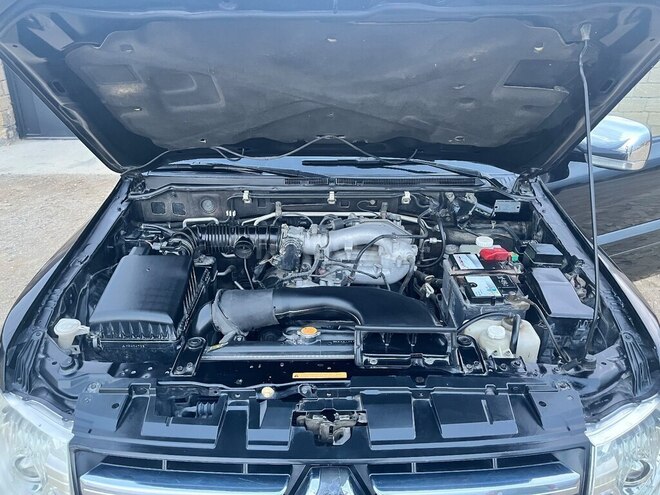 Mitsubishi Pajero 2007, 312,000 km - 3.0 л - Bakı