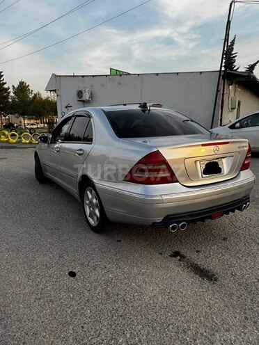 Mercedes C 240 2002, 352,412 km - 2.6 l - Bakı