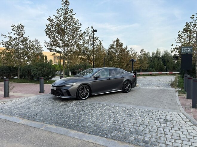 Toyota Camry 2025, 64,200 km - 2.0 l - Bakı